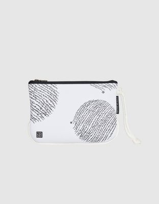 STATE OF ESCAPE（Women）/ステート オブ エスケープ 伊勢丹新宿店先行販売 Heralbony x Everyday medium flat pouch in white